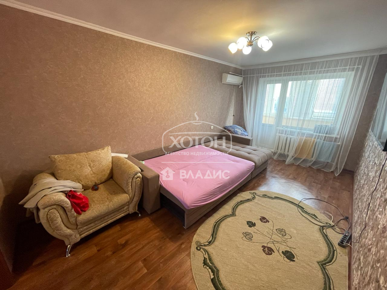 3-комнатная квартира, Элиста, 8-й микрорайон, д.50 #916398