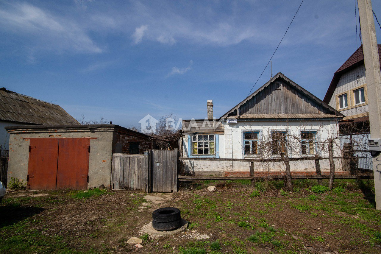 Купить дом, Балаковский район, Балаково, посёлок Дзержинского, улица  Мичурина #921800