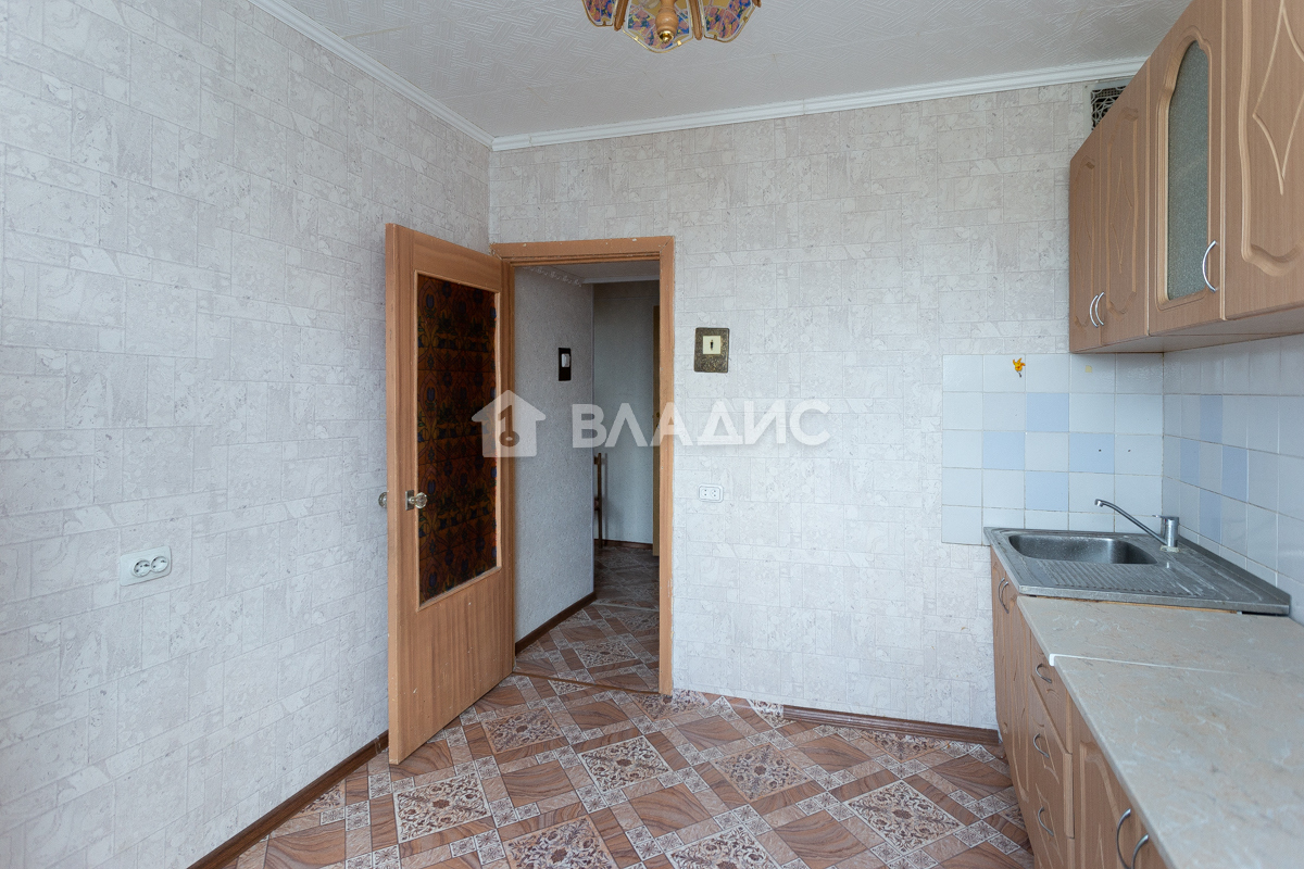 3-комнатная квартира, Владимир, улица Комиссарова, д.1 #929807