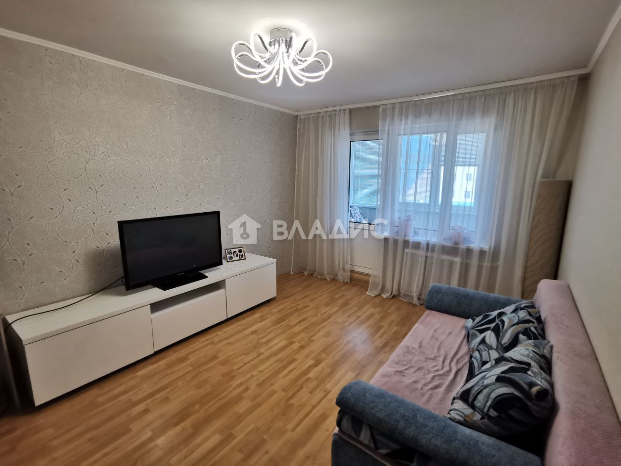 3-комнатная квартира, Пенза, улица Антонова, д.45 #932765