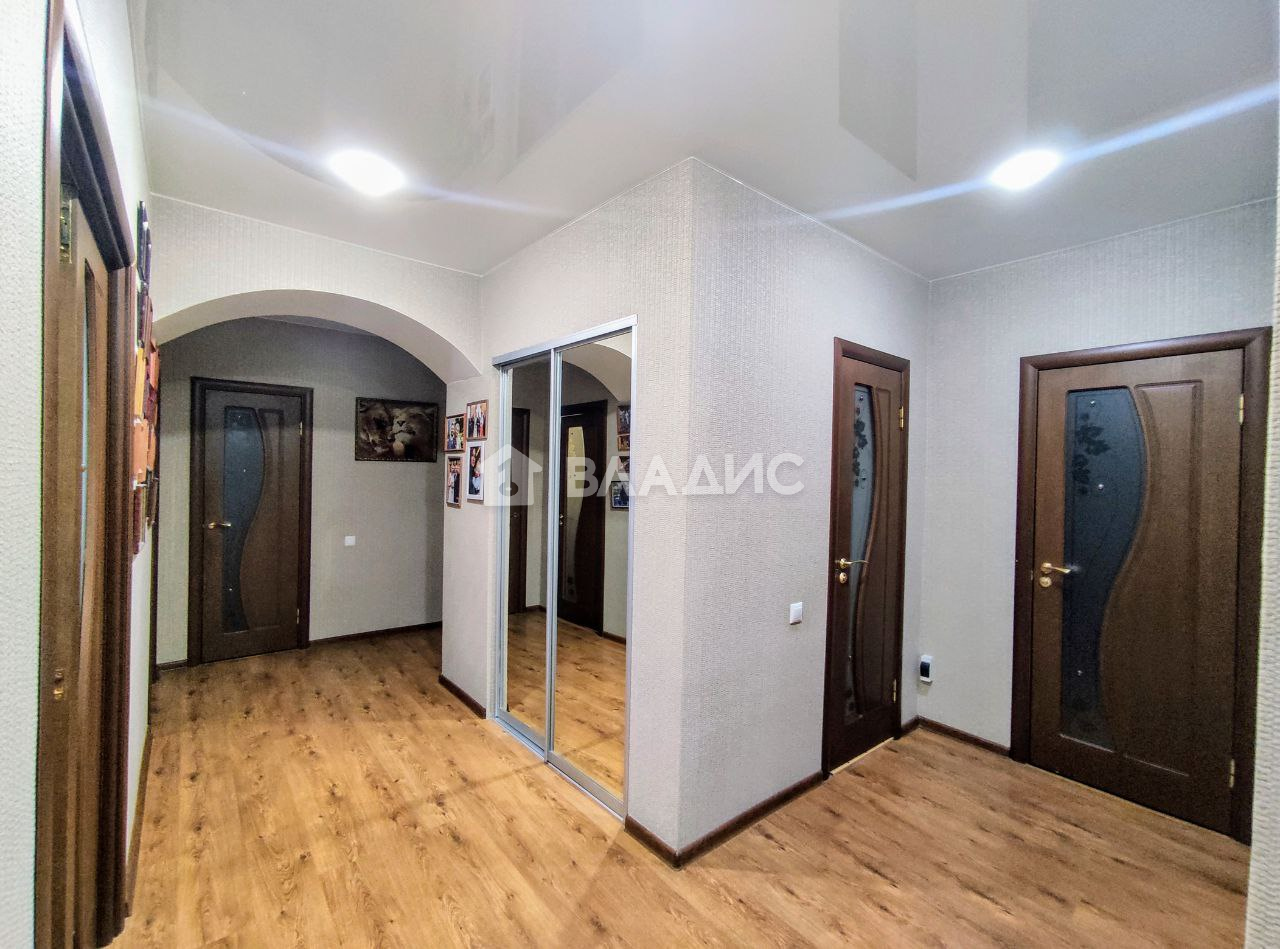 3-комнатная квартира, Ярославль, улица Елены Колесовой, д.48 #899241