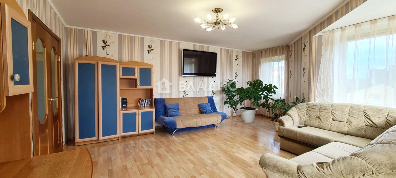 2-комнатная квартира, Калининград, Колхозная улица, д.8 #947238