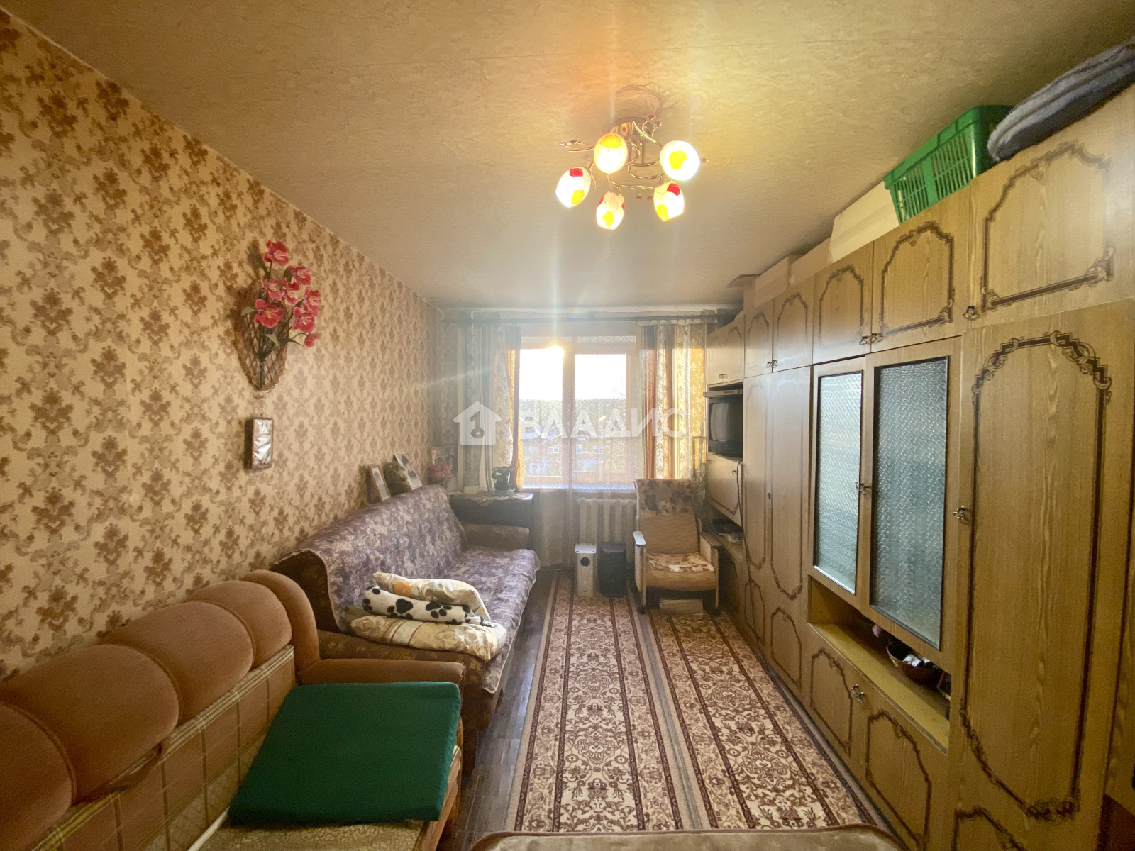 Квартиры в коврове. Трехкомнатная квартира в коврове. Ковров еловая 29/1. Кухня в квартире. Р-н рыбинский, п тихменево, ул центральная, д.