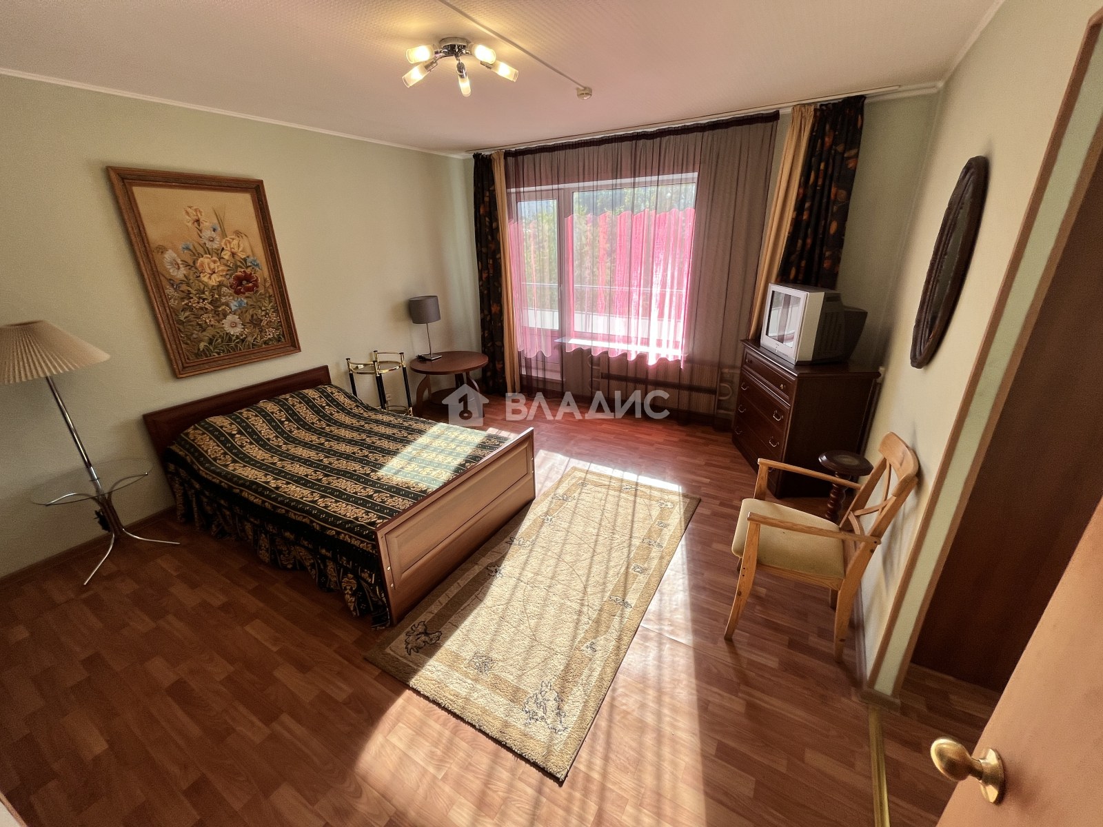 улица верхние поля 4