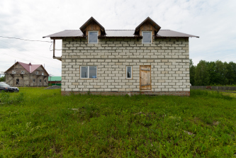 деревня Медведчикова, Полевая улица