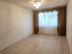 2-комнатная квартира, улица Дзержинского, 59. Фото 7